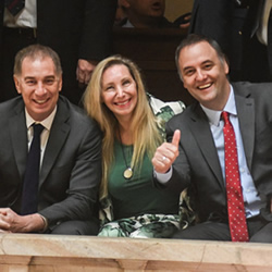 Entre aplaudidores festivos y cancelados instrumentales